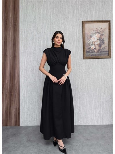 Vatkalı Sırt Bağlamalı Sıfır Kol Elbise