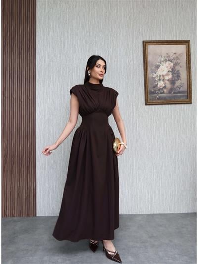 Vatkalı Sırt Bağlamalı Sıfır Kol Elbise