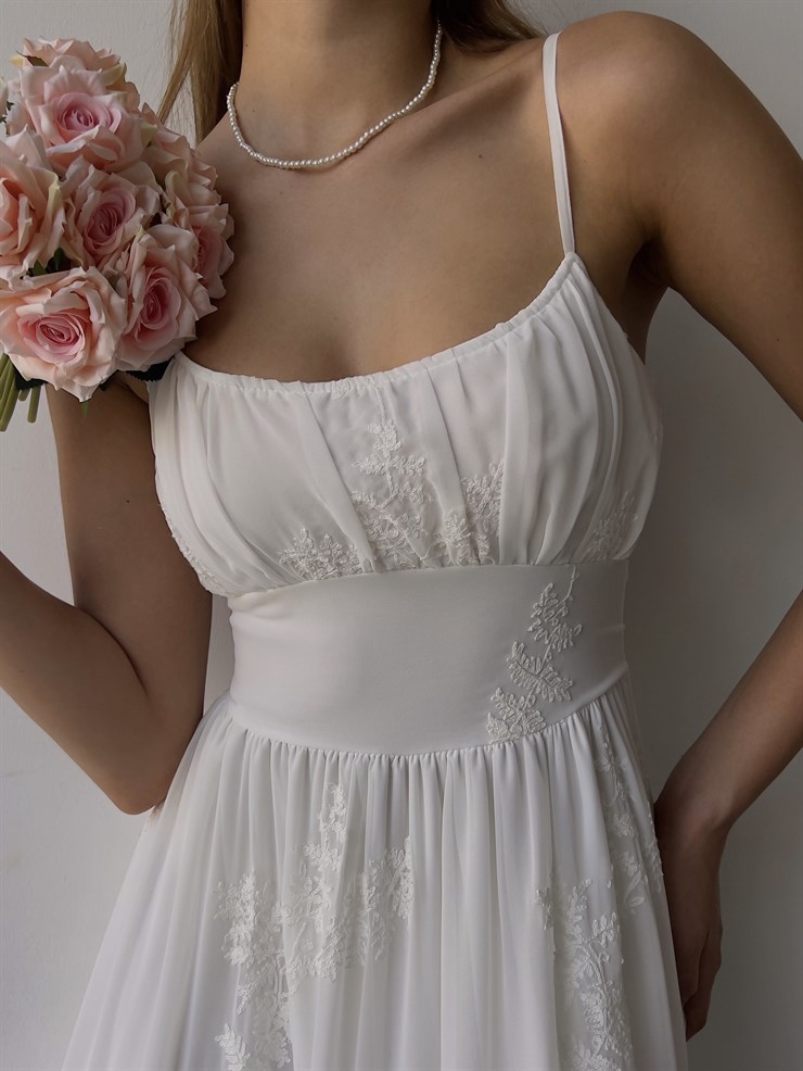  Çiçek Desenli Belden Oturtmalı Ayarlanabilir Askı Sırt Gipeli Tül Gilen Kadın Beyaz Midi Elbise 23K000026