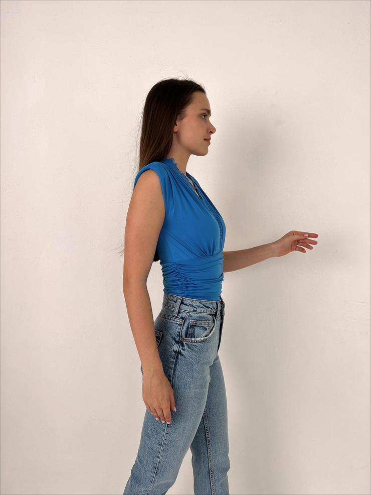 	Vatkalı Derin V Dantel Yaka Elanor Kadın Mavi Bodysuit 22Y000067