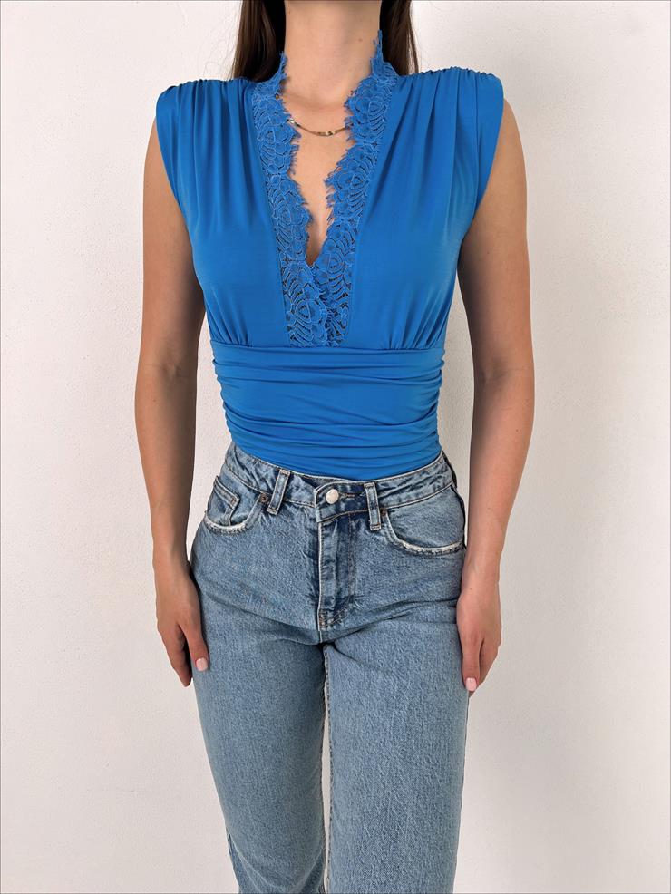 	Vatkalı Derin V Dantel Yaka Elanor Kadın Mavi Bodysuit 22Y000067