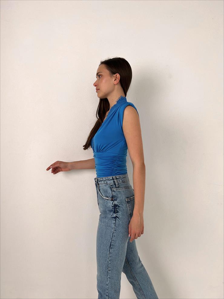 	Vatkalı Derin V Dantel Yaka Elanor Kadın Mavi Bodysuit 22Y000067