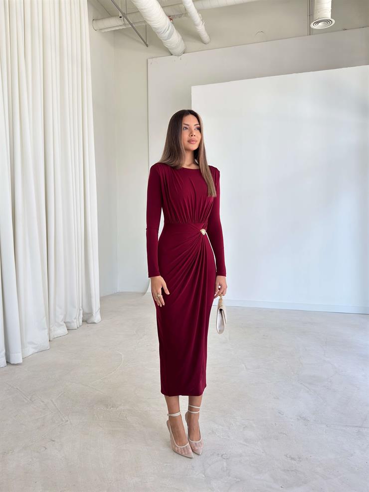 Drape Detaylı Aksesuarlı Omzu Vatkalı Abele Bordo Kadın Elbise 26K203