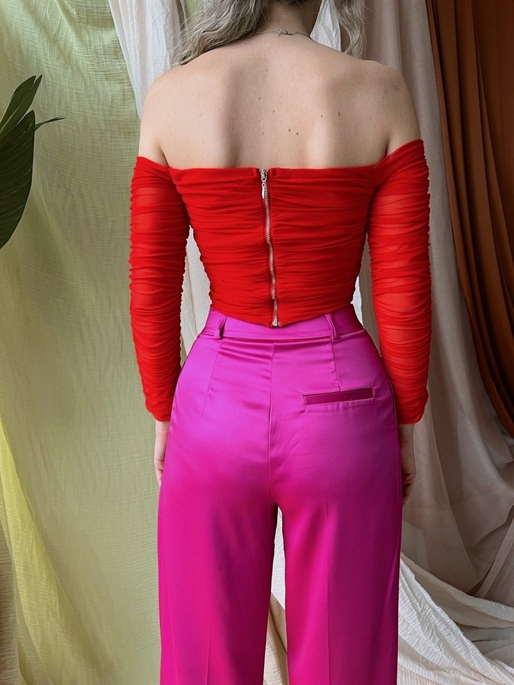 Açık Omuz Büzgülü Alena Kadın Kırmızı Tül Bluz 22K000565