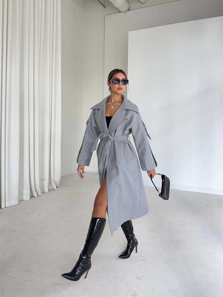 Geniş Yaka Kemerli Adel Gri Kadın Kaban 26K002