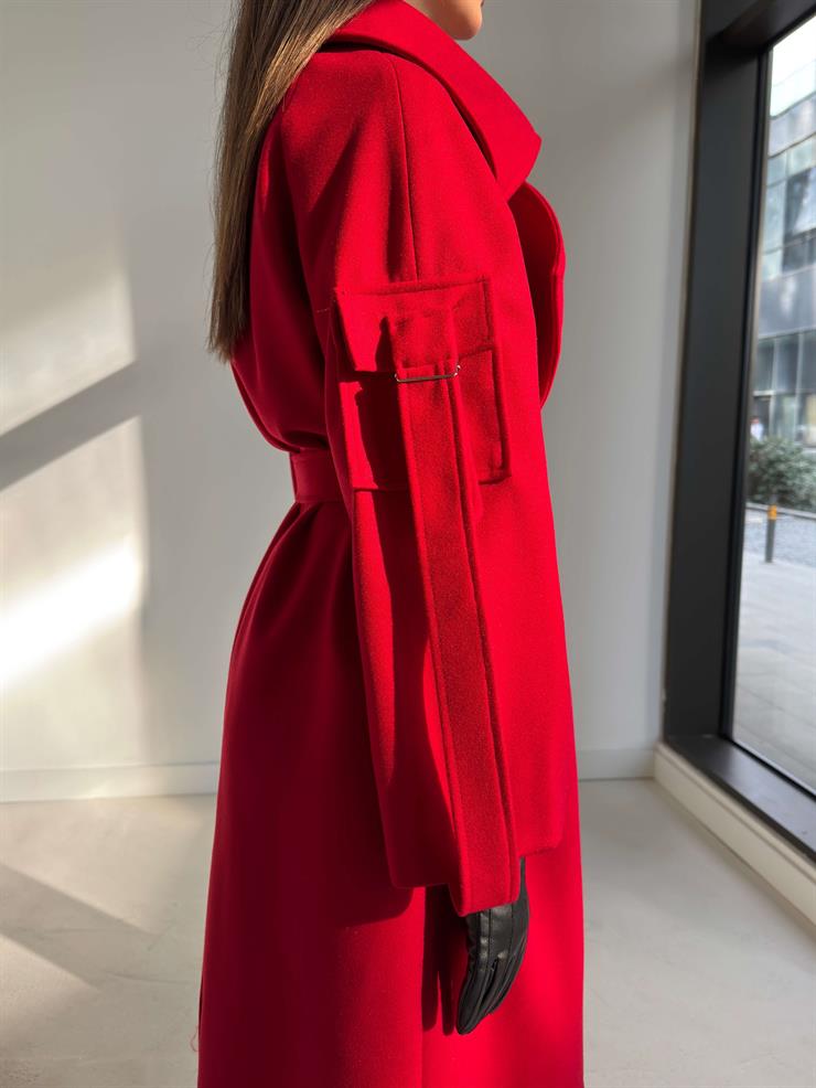 Geniş Yaka Kemerli Adel Kırmızı Kadın Kaban 26K002