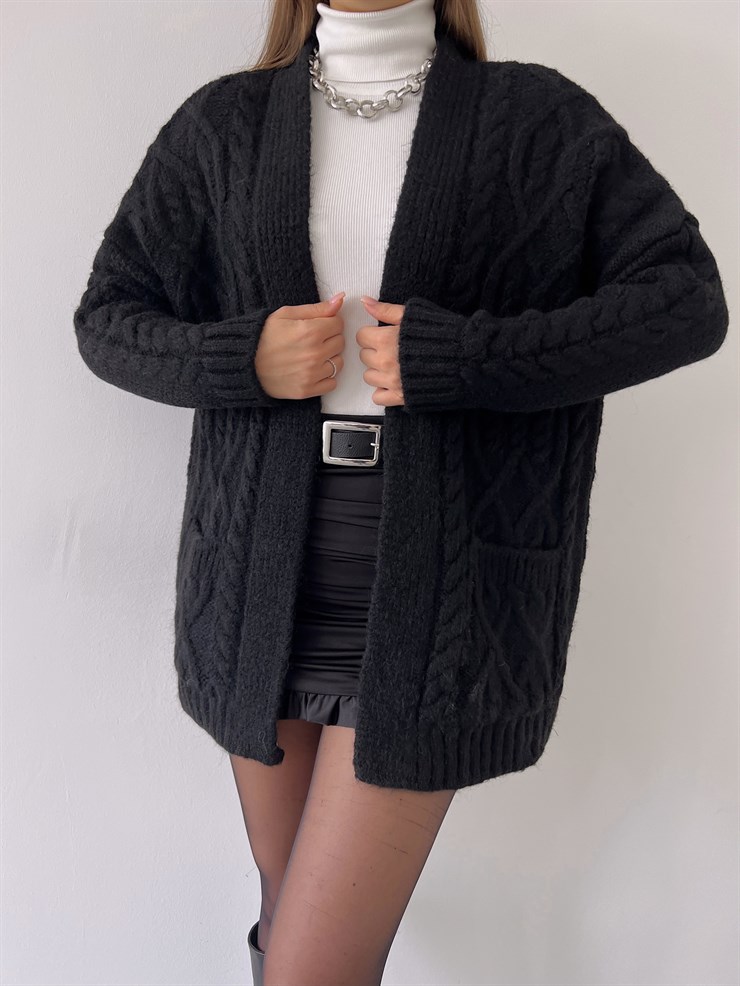 Desenli Yanları Cepli Adin Kadın Siyah Triko Hırka 23K000293