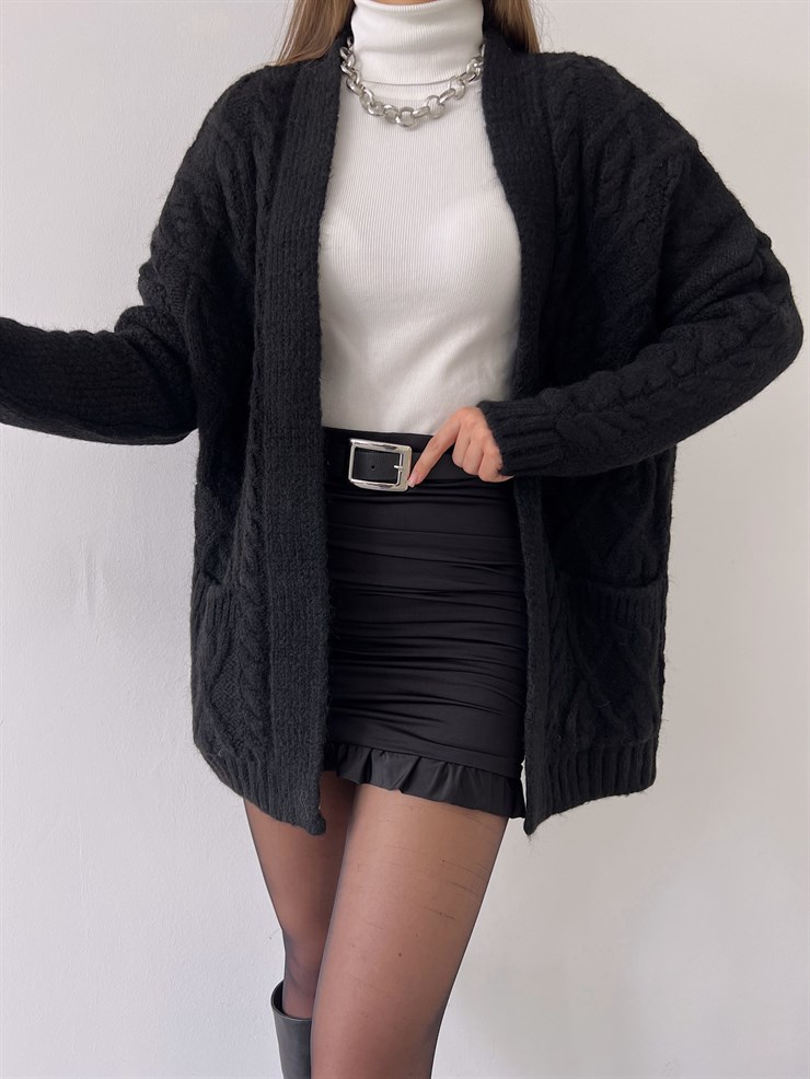 Desenli Yanları Cepli Adin Kadın Siyah Triko Hırka 23K000293