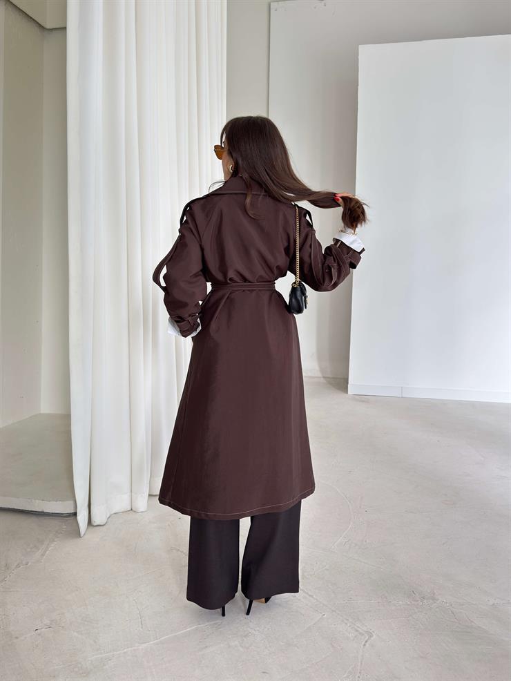 Geniş Yaka Cepli Kendinden Kemerli Agnes Kahve Kadın Trençkot 26K015