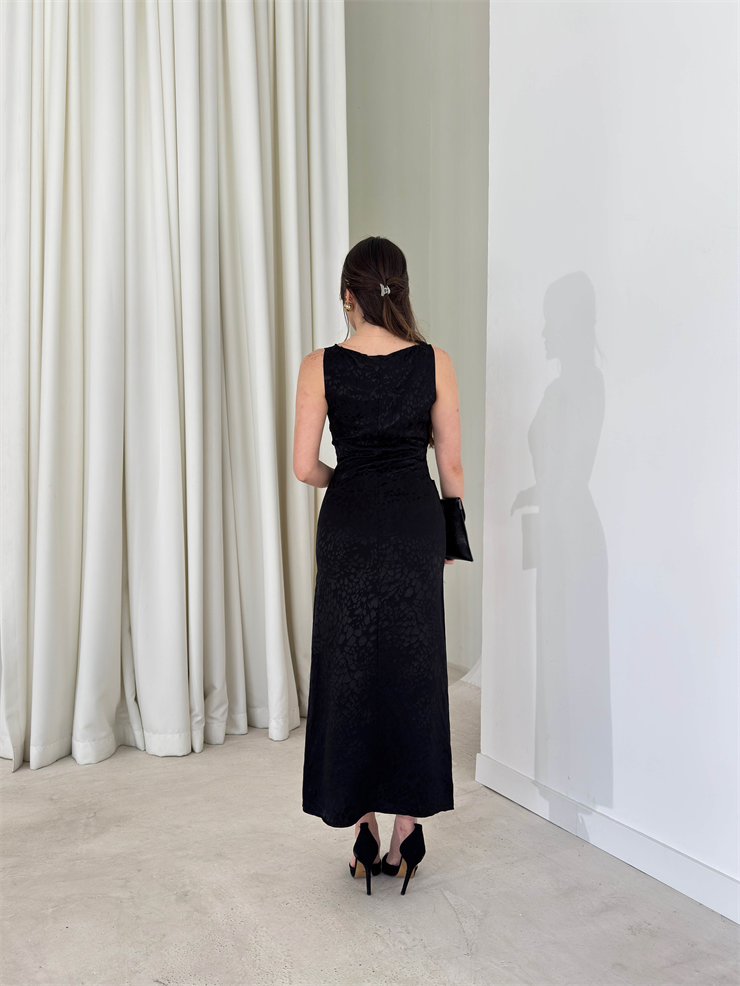 Yanları Drape Detaylı Sıfır Kol Midi Boy Siyah Aidenn Kadın Elbise 26Y134