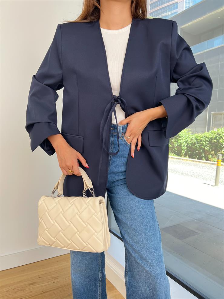 Omuz Vatkalı Önü Bağlamalı Aldina Kadın Lacivert Blazer Ceket 24Y846