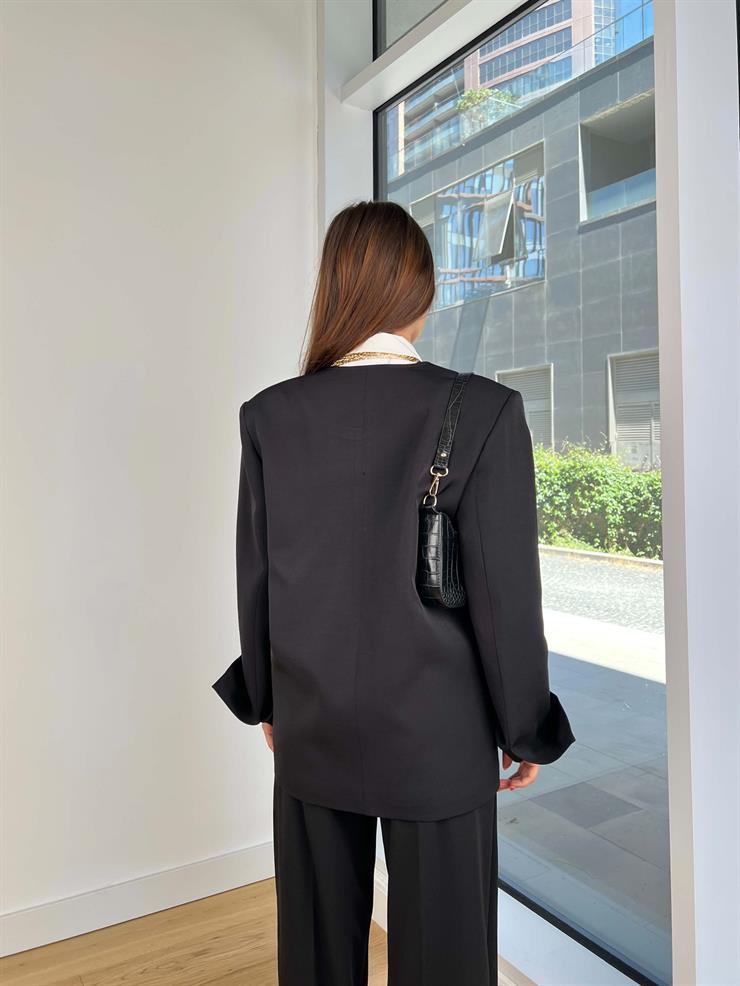 Omuz Vatkalı Önü Bağlamalı Aldina Kadın Siyah Blazer Ceket 24Y846