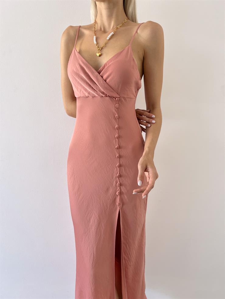 İnce Askılı Önü Düğme Detaylı Yırtmaçlı Alesiya Kadın Pudra Elbise 23Y000497