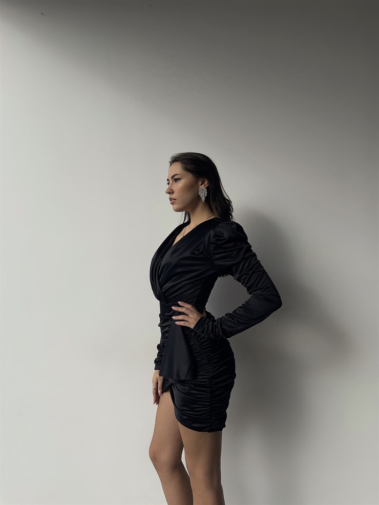 Kruvaze Yaka Drape Detay Uzun Kol Alfie Kadın Siyah Elbise 23K000347