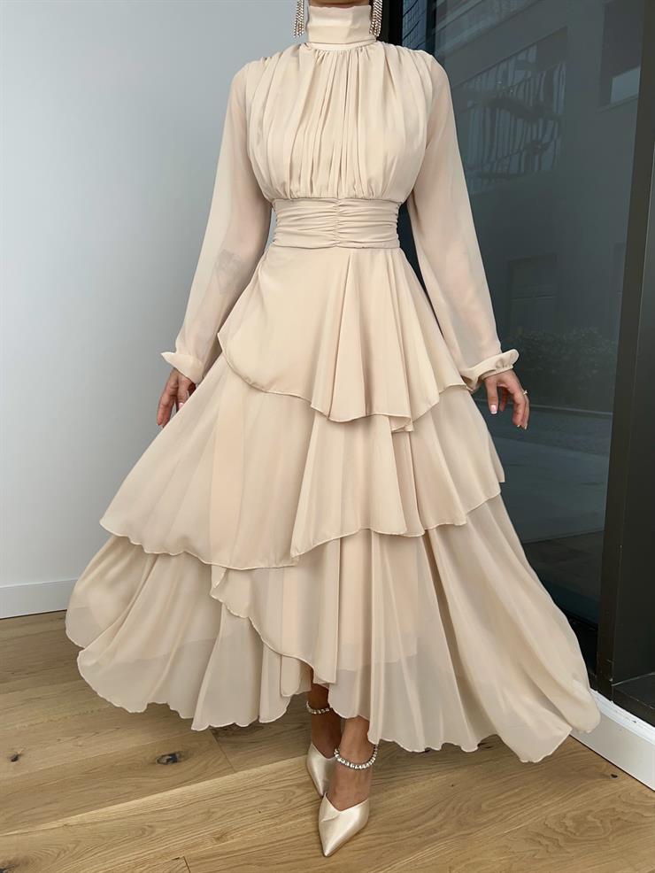 Boğazlı Uzun Tül Kol Önü Ve Beli Drape Detaylı Eteği Katlı Alicia Kadın Bej Elbise 24k000156