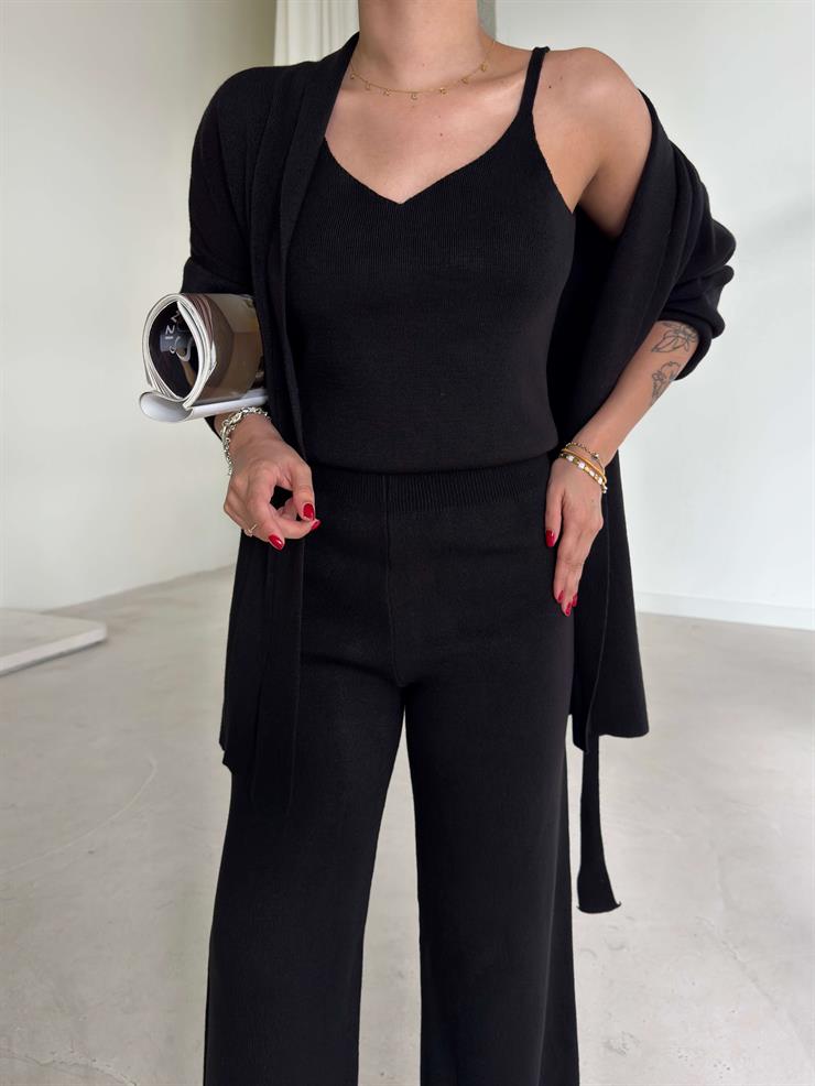 Hırkası Kuşaklı V Yaka Askılı Alint Üçlü Kadın Siyah Triko Takım 26K095