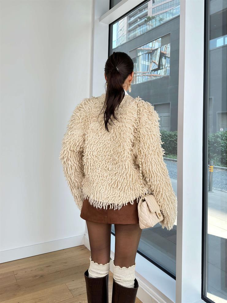 Önü Düğme Kapamalı Püskül Görünümlü Alja Taş Kadın Örme Hırka 25K164