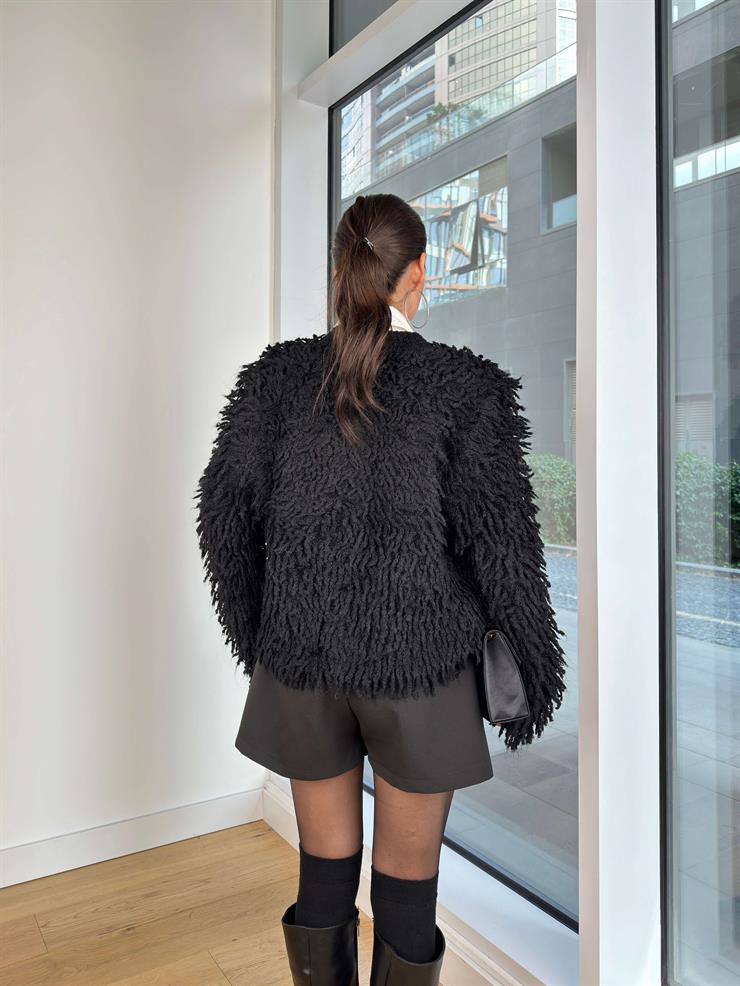 Önü Düğme Kapamalı Püskül Görünümlü Alja Siyah Kadın Örme Hırka 25K164