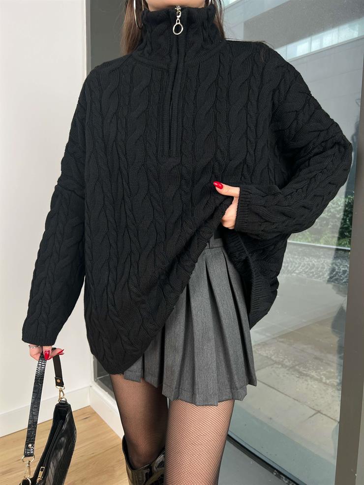 Önü Yarım Fermuarlı Oversize Allen Kadın Siyah Kazak 24k429