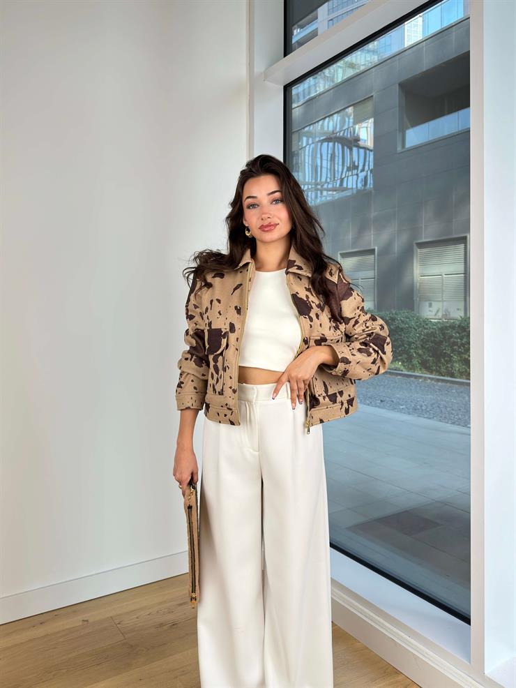 Yakalı Önü Fermuar Kapamalı Desenli Alvis Kahve Kadın Soft Crop Ceket 24Y860