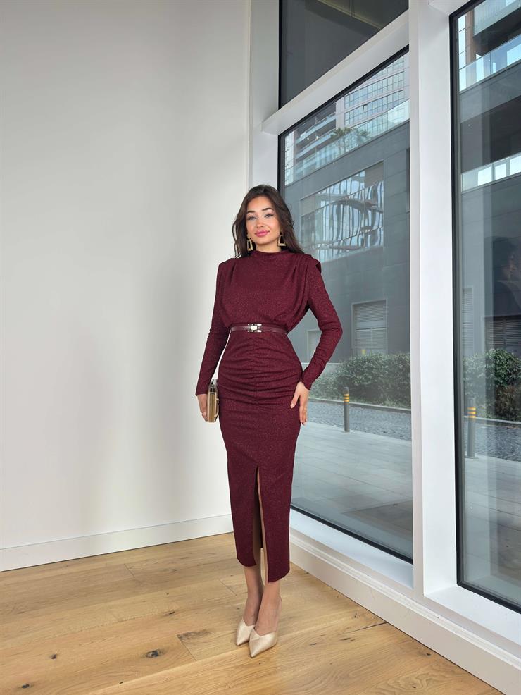 Uzun Kol Omuz Vatkalı Beli Kemerli Drapeli Alysa Bordo Kadın Elbise 25K233