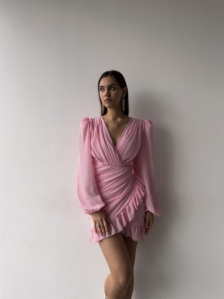 Kruvaze Yaka Drapeli Etek Kısmı Fırfırlı Amara Kadın Pembe Mini Elbise 22Y000015