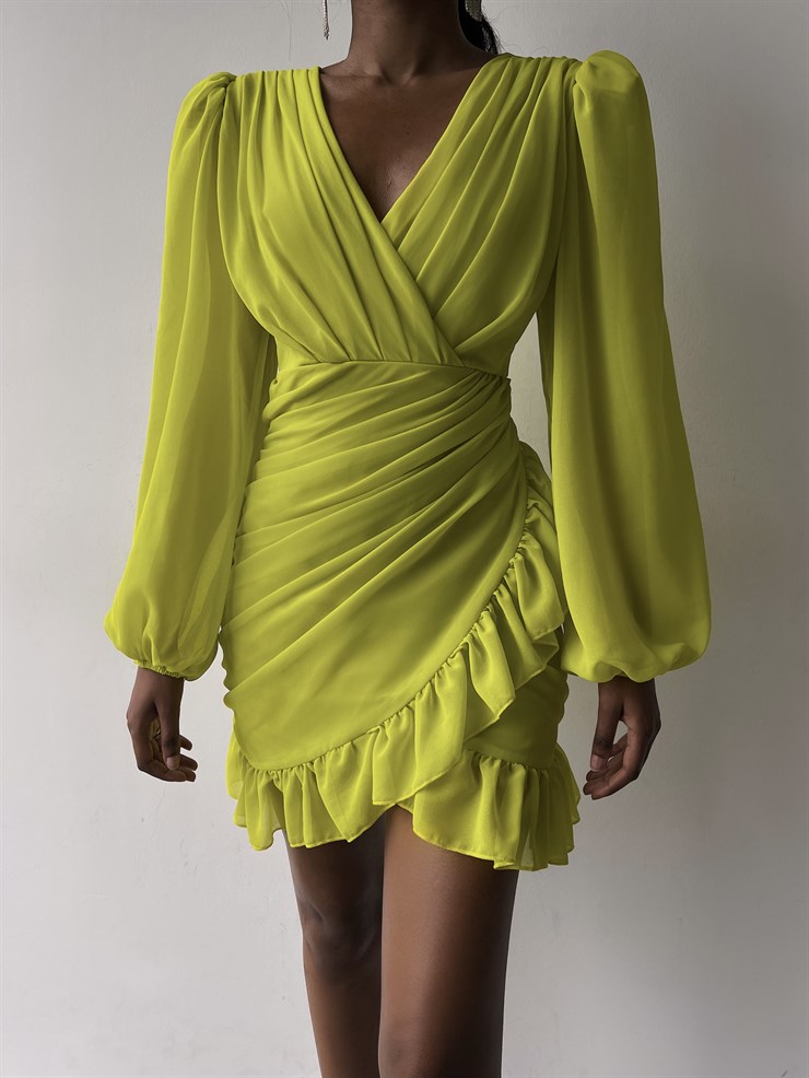 Kruvaze Yaka Drapeli Etek Kısmı Fırfırlı Amara Kadın Yağ Yeşili Mini Elbise 22Y000015