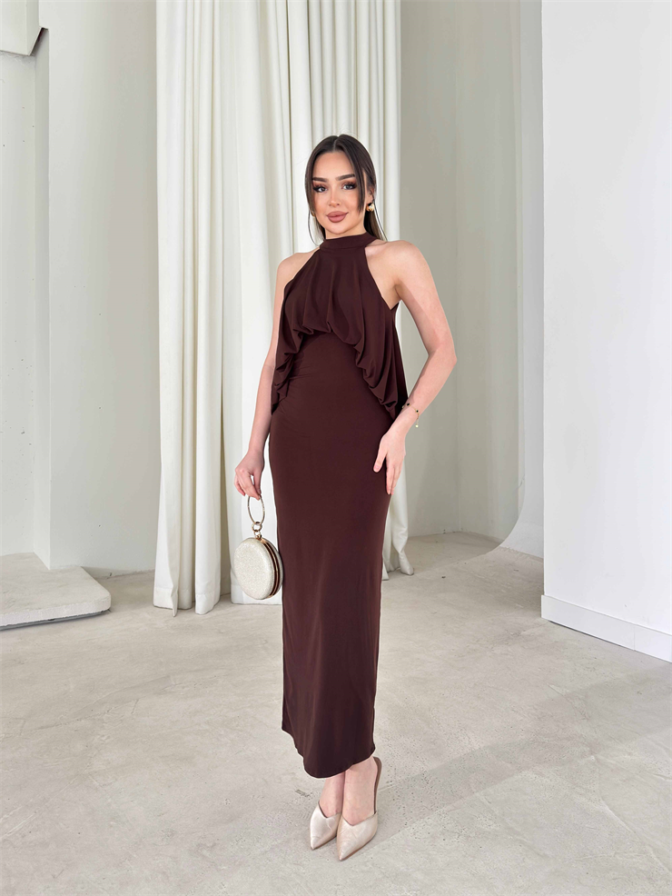 Boyundan Bağlamalı Belden Oturtmalı Maxi Kahverengi Amari Kadın Elbise 26Y164