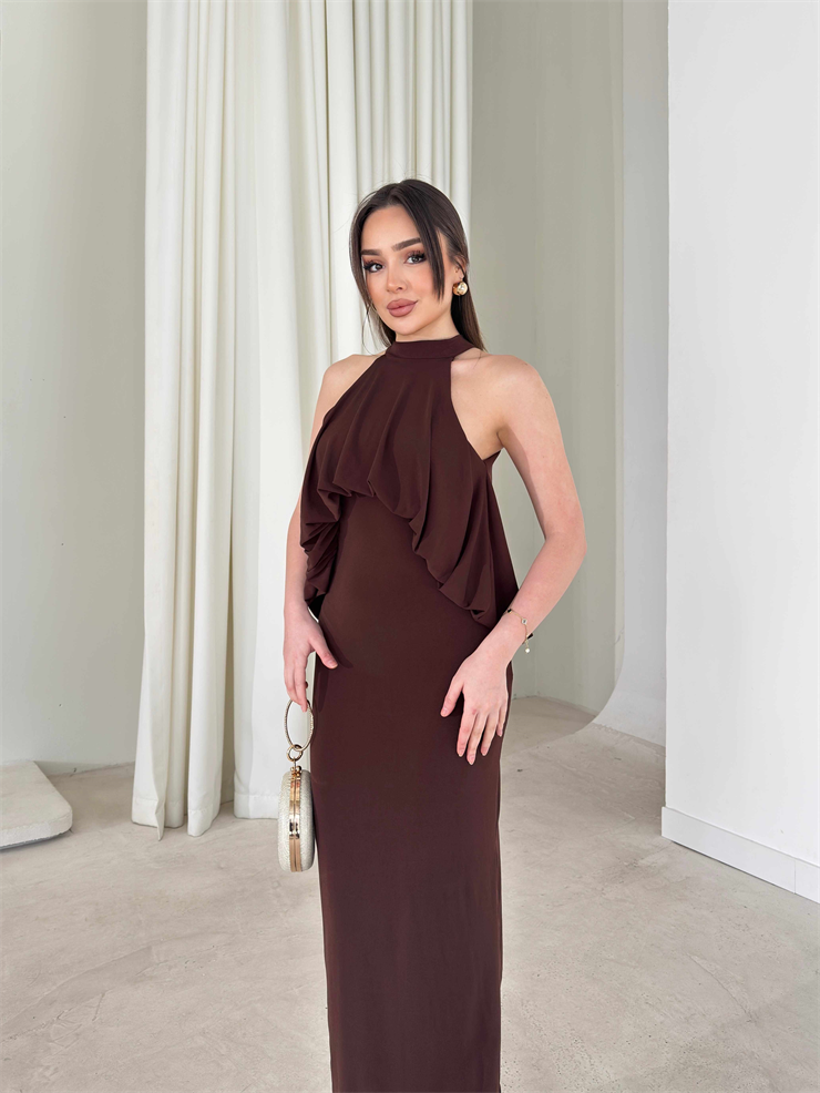 Boyundan Bağlamalı Belden Oturtmalı Maxi Kahverengi Amari Kadın Elbise 26Y164