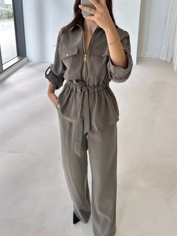 Belden Bağlamalı Cep Detaylı Amber Haki Kadın Takım 26K004