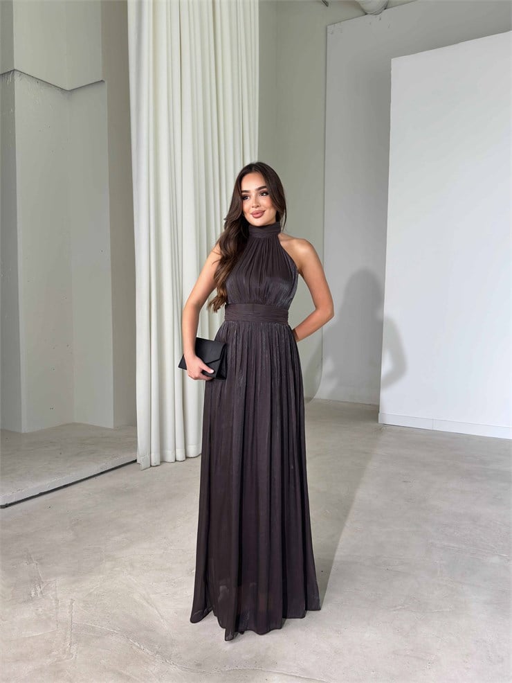 Halter Yaka Belden Oturtmalı Maxi Boy Kahverengi Angel Kadın Elbise 26Y480