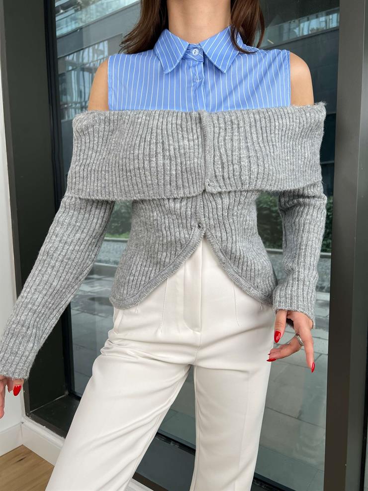 	Düşük Omuzlu Gömlek Yaka Önü Düğme Detaylı Antonio Kadın Mavi Kazak 24k372