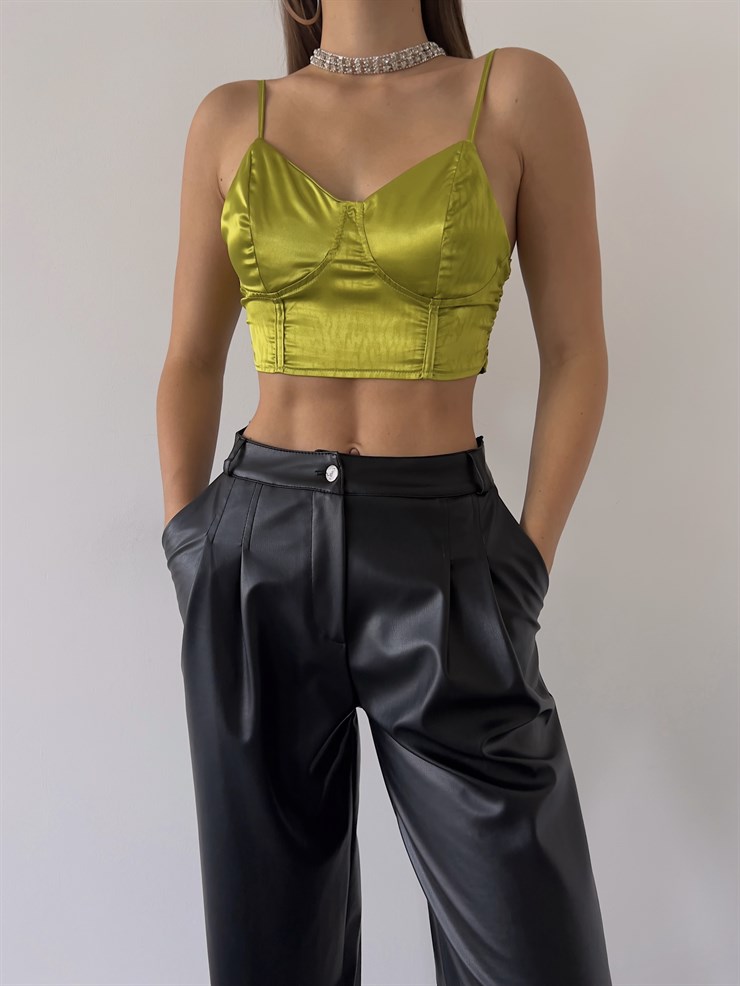 Arkası Gipeli Askılı Saten Gian Kadın Zeytin Yeşili Crop Bluz 23K000151