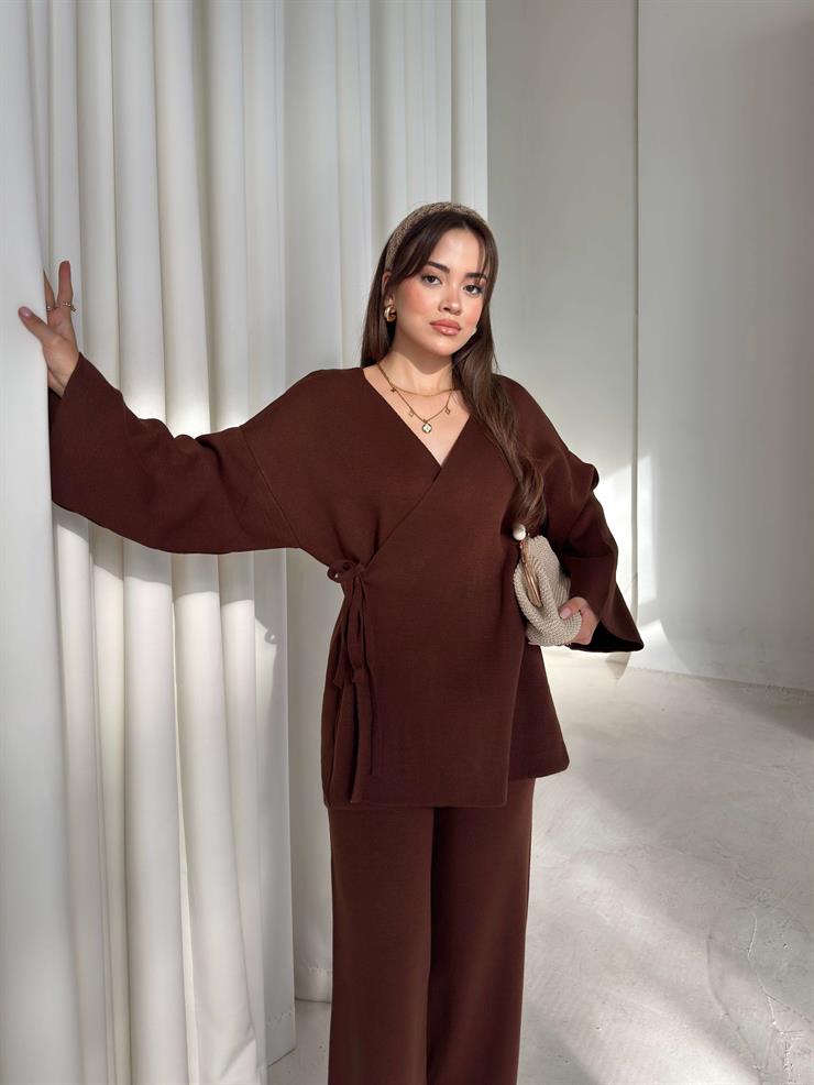 Yandan Bağlamalı Kruvaze Yaka Arthur Kahve Kadın İkili Triko Takım 26K210