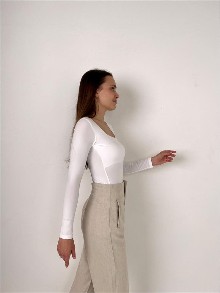 Kare Yaka Arve Kadın Beyaz Bluz 23K000388