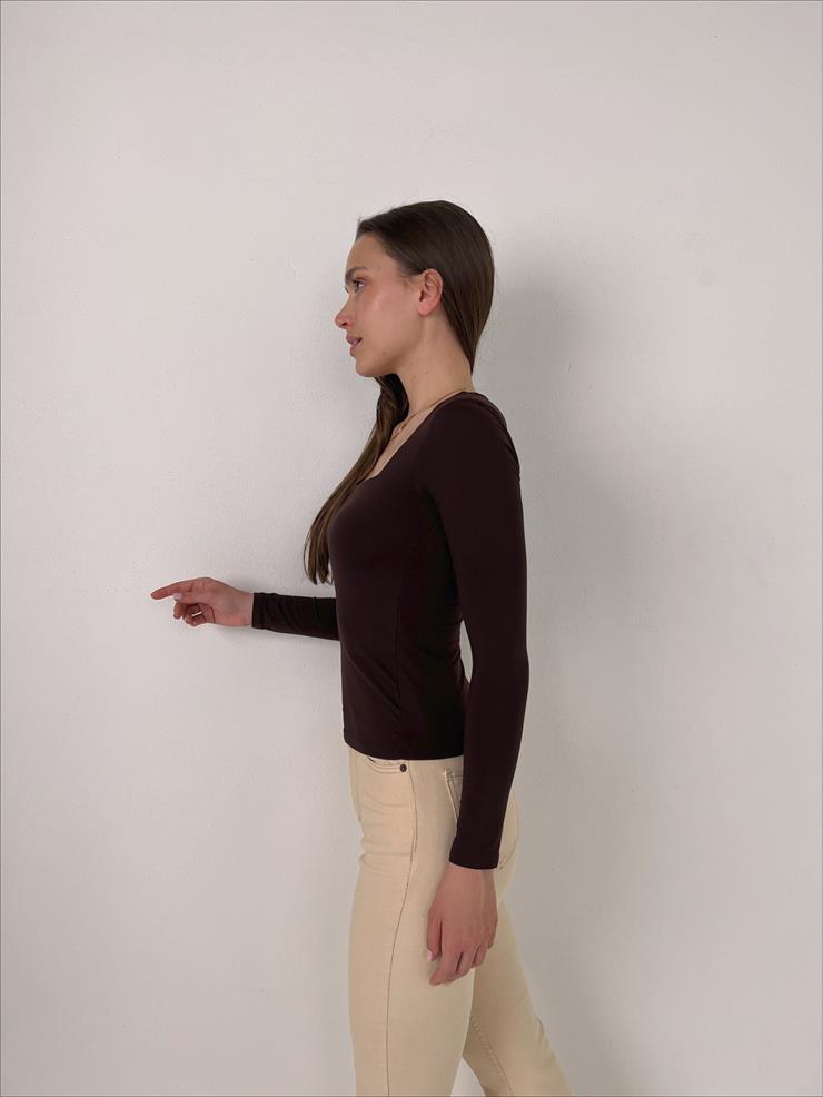 Kare Yaka Arve Kadın Kahve Bluz 23K000388