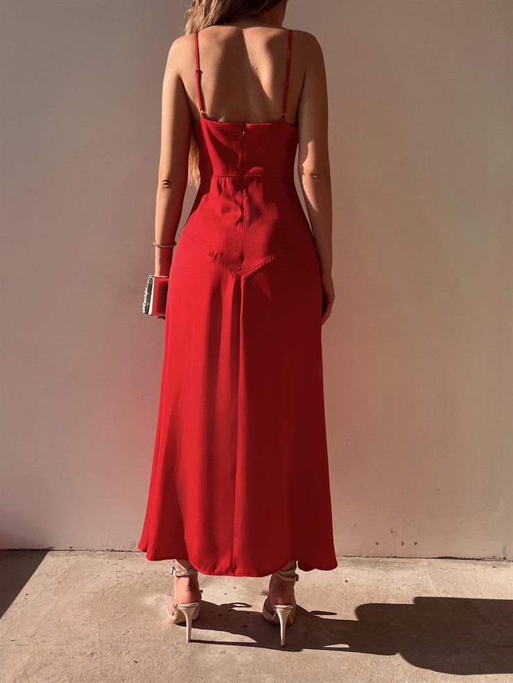 Askılı Önden Düğme Detay Saten Julissa Kadın Kırmızı Uzun Elbise 22Y000083