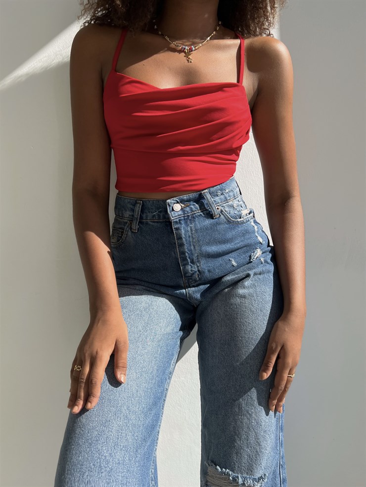 Askılı Sırt Dekolteli Göğüs Drpeli Tosia Kadın Kırmızı Crop Bluz 22Y000388