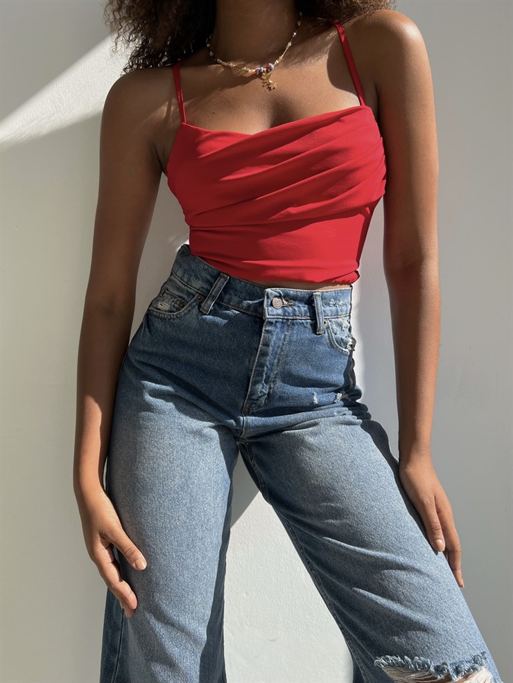 Askılı Sırt Dekolteli Göğüs Drpeli Tosia Kadın Kırmızı Crop Bluz 22Y000388
