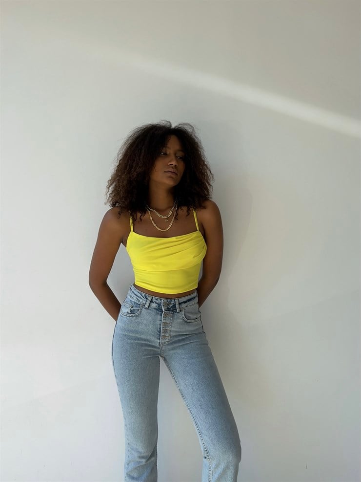 Askılı Sırt Dekolteli Göğüs Drpeli Tosia Kadın Sarı Crop Bluz 22Y000388