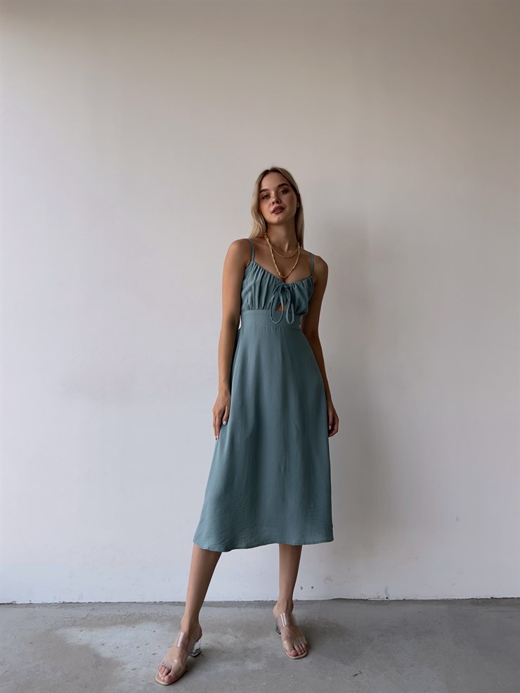 Askılı Yakası Büzgülü Bağcıklı Corinne Kadın Mint Renk Midi Elbise 22Y000073