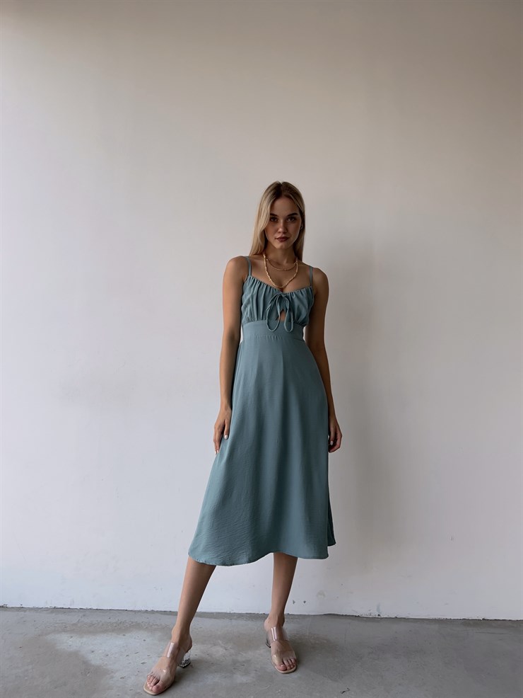 Askılı Yakası Büzgülü Bağcıklı Corinne Kadın Mint Renk Midi Elbise 22Y000073