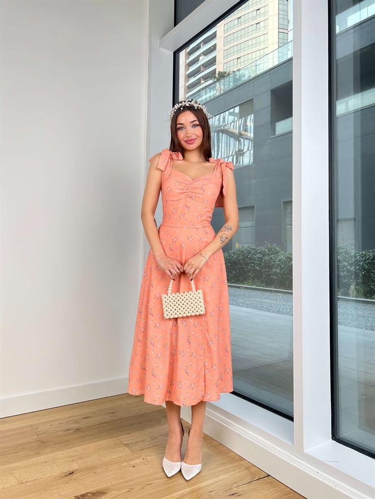 Askısı Bağlamalı Önü Büzgü Detaylı Nelma Kadın Turuncu Elbise 24Y212