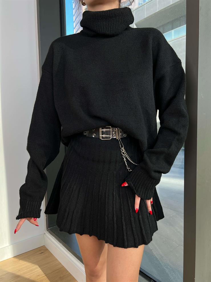 Boğazlı Oversize Kazak Pileli Yüksek Bel Mini Etek Asmer Kadın Siyah Triko Takım 24k419