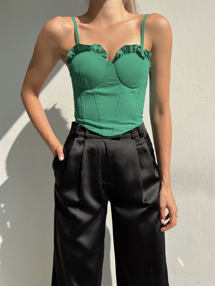 Ayarlanabilir Askılı Gipeli Göğüs Çevresi Fırfırlı Pruna Kadın Yeşil Bluz 22Y000449