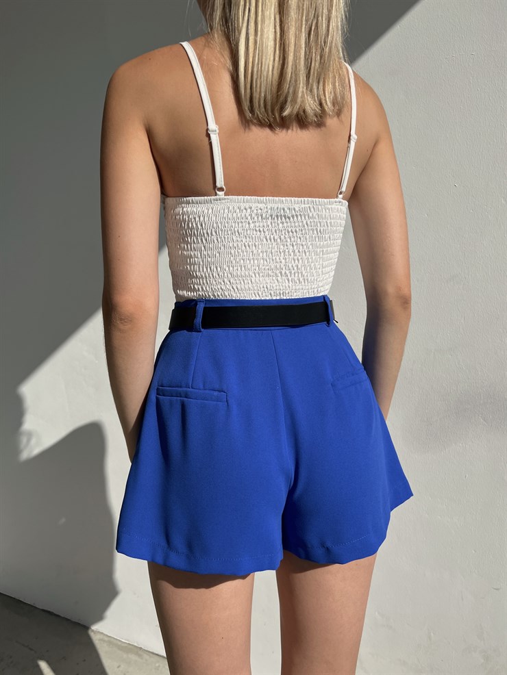 Ayarlanabilir Askılı Gipeli Göğüs Çevresi Fırfırlı Pruna Kadın Beyaz Bluz 22Y000449