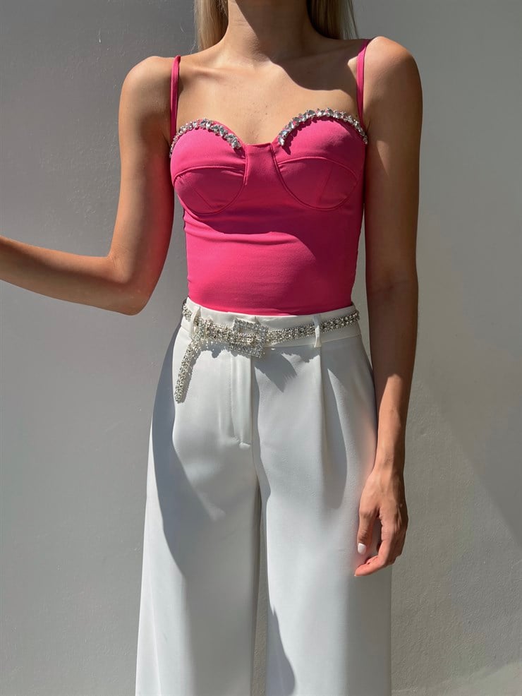 Ayarlanabilir Askılı Gipeli Göğüs Çevresi Taşlı Augere Kadın Fuşya Bluz 22Y000450