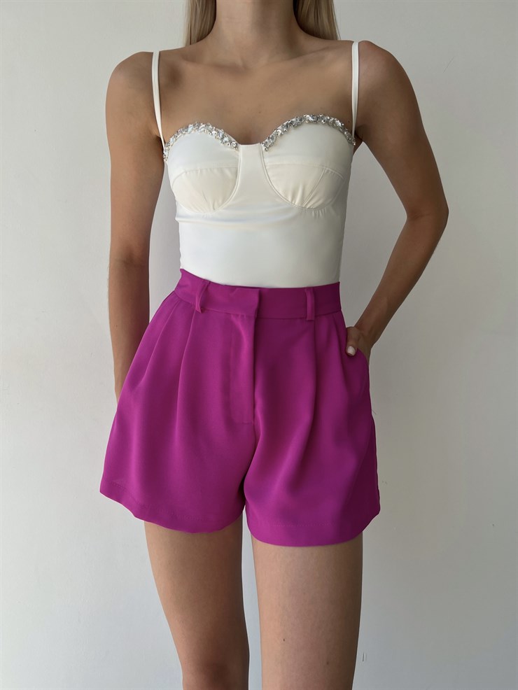 Ayarlanabilir Askılı Gipeli Göğüs Çevresi Taşlı Augere Kadın Beyaz Bluz 22Y000450