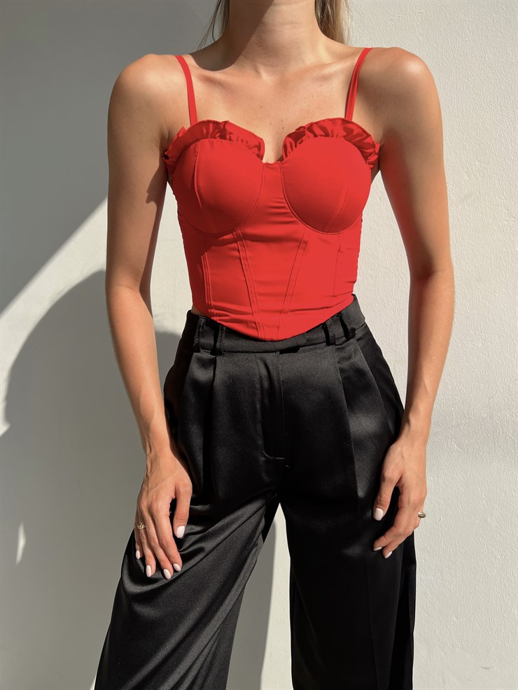 Ayarlanabilir Askılı Gipeli Göğüs Çevresi Fırfırlı Pruna Kadın Kırmızı Bluz 22Y000449