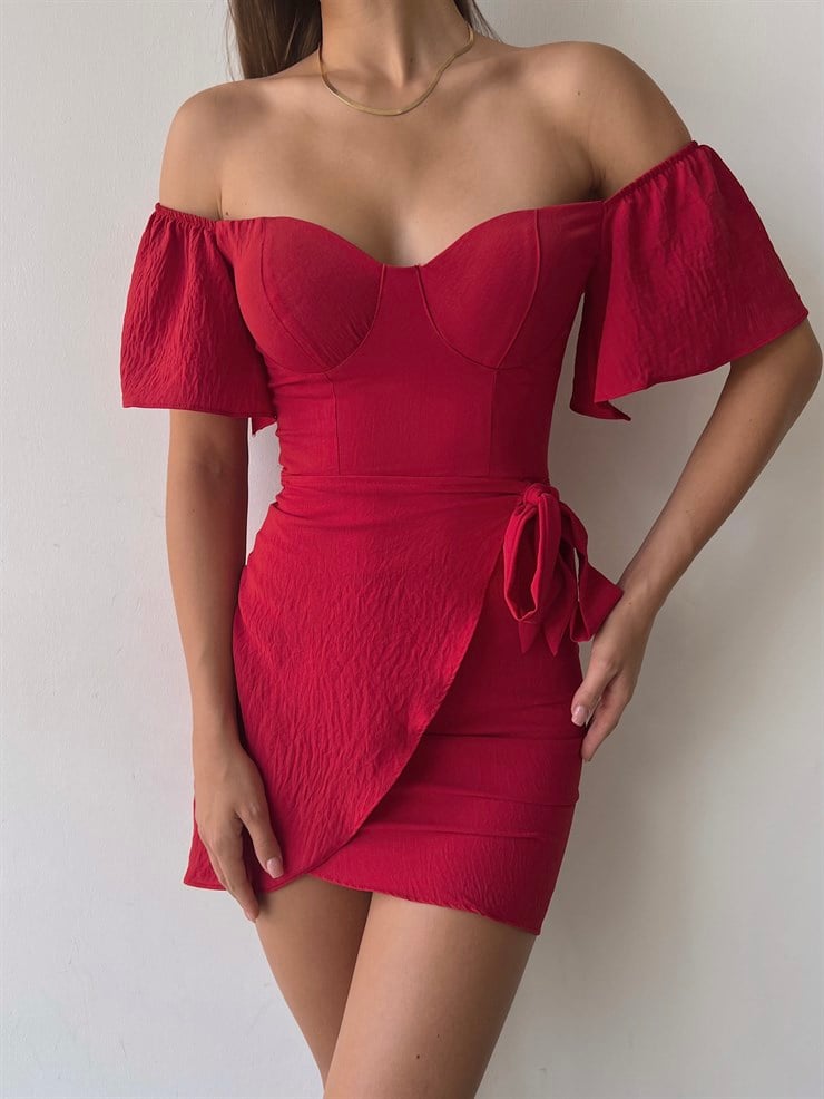 Ayarlanabilir Lastik Omuz Beli Bağcıklı Jovia Kadın Kırmızı Elbise 22Y000331